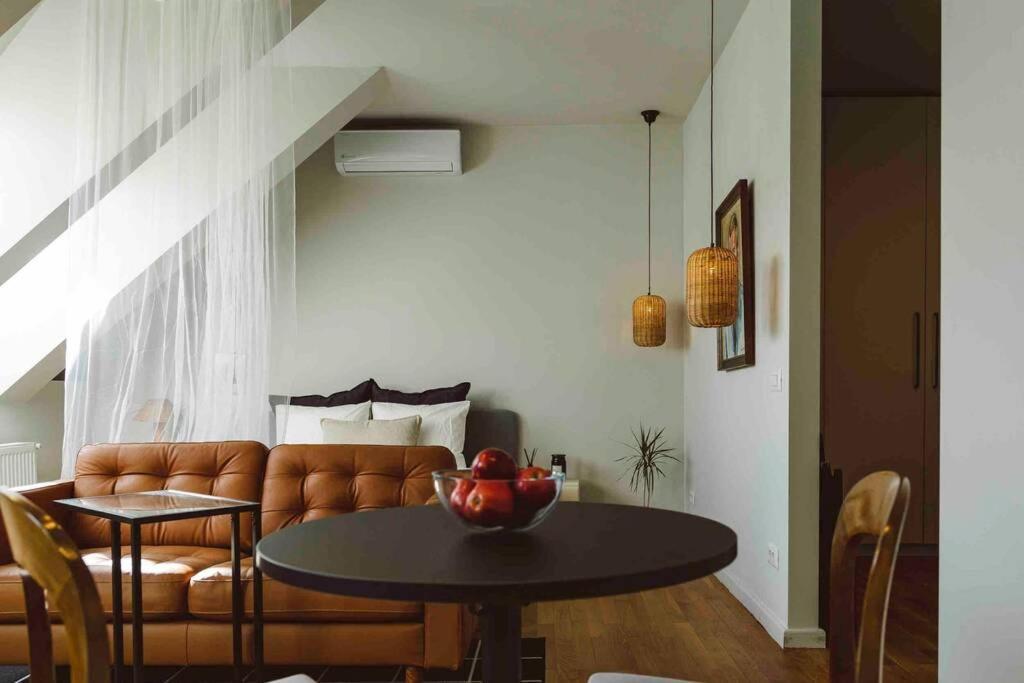Vivando - Beautiful Studio B + Parking Bucureşti Eksteriør bilde
